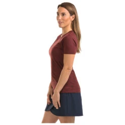 Stoic - Women's Merino150 HeladagenSt. T-Shirt Slim - T-shirt En Laine Mérinos -Stoic stoic womens merino150 heladagenst t shirt slim t shirt en laine merinos detail 11