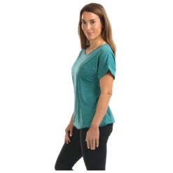 Stoic - Women's Merino150 MMXX. T-Shirt Loose - T-shirt En Laine Mérinos 11 Stoic - Women's Merino150 MMXX. T-Shirt Loose - T-shirt En Laine Mérinos -Stoic stoic womens merino150 mmxx t shirt loose t shirt en laine merinos detail 11